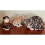 Three china cats (W27cm)