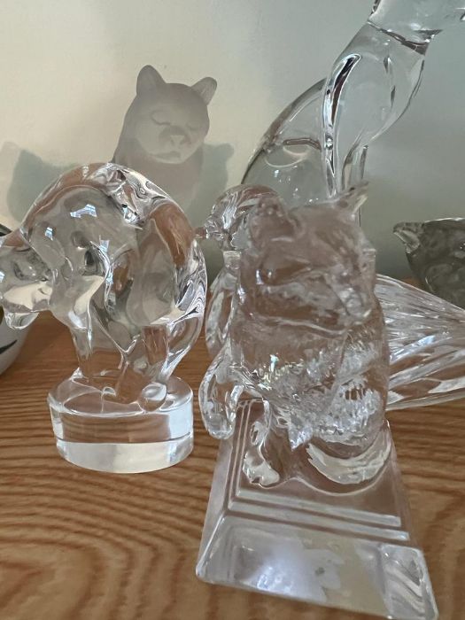 A selection of crystal glass cats by Waterford Villroy and Bosh - Image 5 of 5