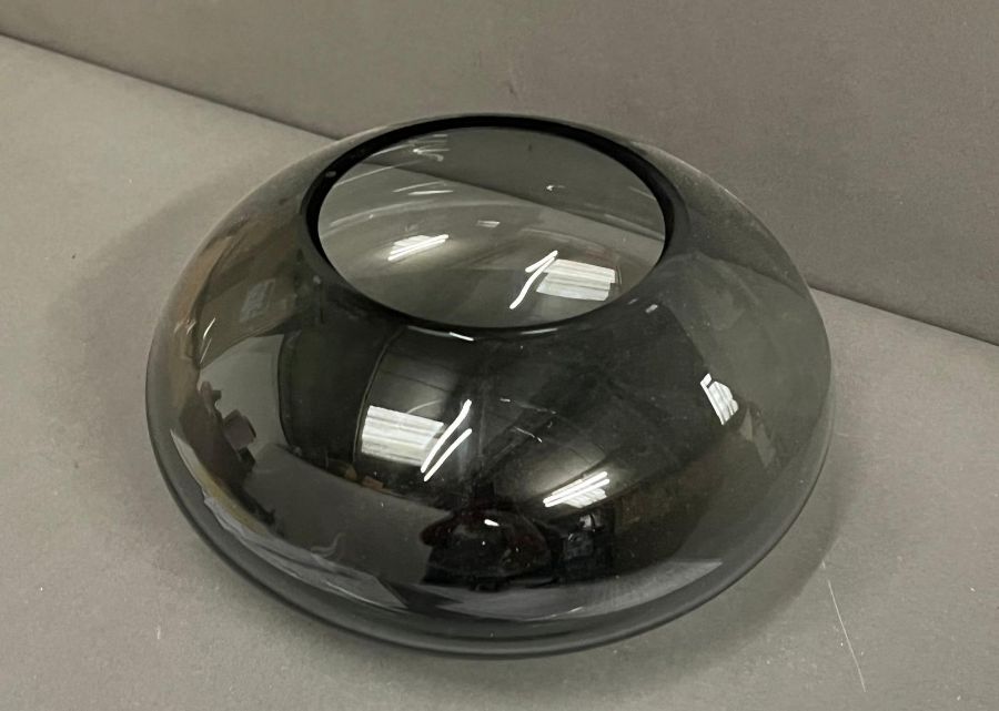 A smoked Art glass bowl (H20cm Dia31cm) - Image 2 of 2