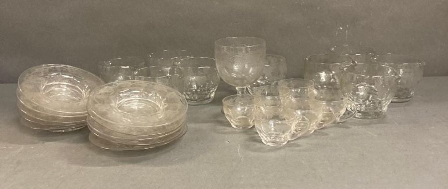 A group of 19th Century glass to include eight glass rinsers (11cm in diameter) ten glass side