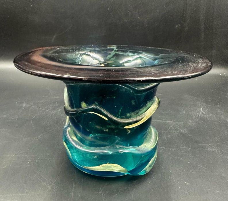 A Medina glass bowl (Approximate Height 10cm) - Image 3 of 4