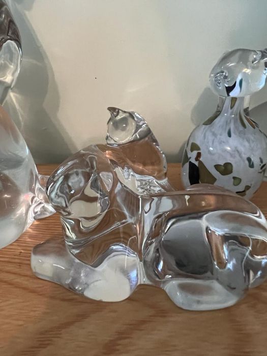 A selection of crystal glass cats by Waterford Villroy and Bosh - Image 4 of 5