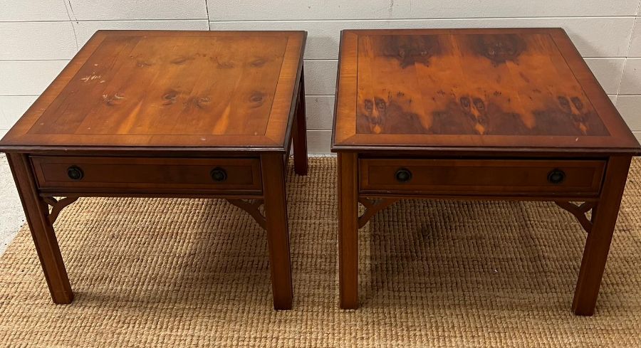 A pair of lamp/side tables with drawers to centre (H48cm SQ61cm) - Image 4 of 4