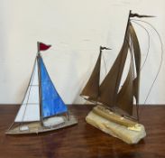 Two sail boats of brass and glass (H40cm x 28cm)