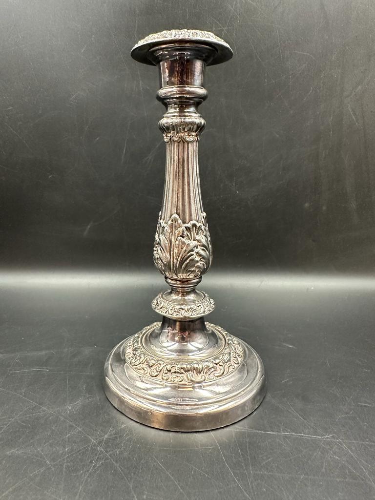 A pair of quality silverplate candlesticks with weighted bases and foliate design, (Height 22cm) - Image 4 of 4
