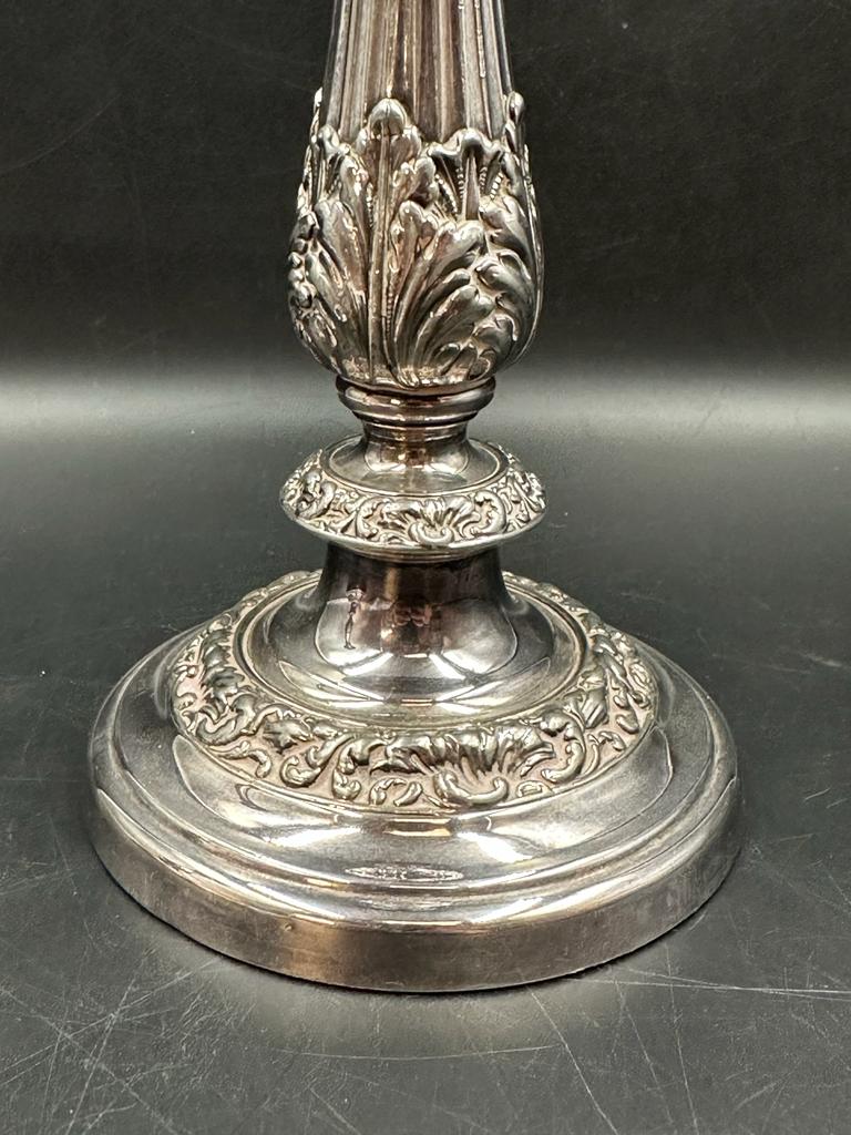 A pair of quality silverplate candlesticks with weighted bases and foliate design, (Height 22cm) - Image 3 of 4