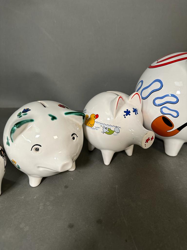 A selection of vintage white painted piggy banks. Various ages and sizes - Image 4 of 5
