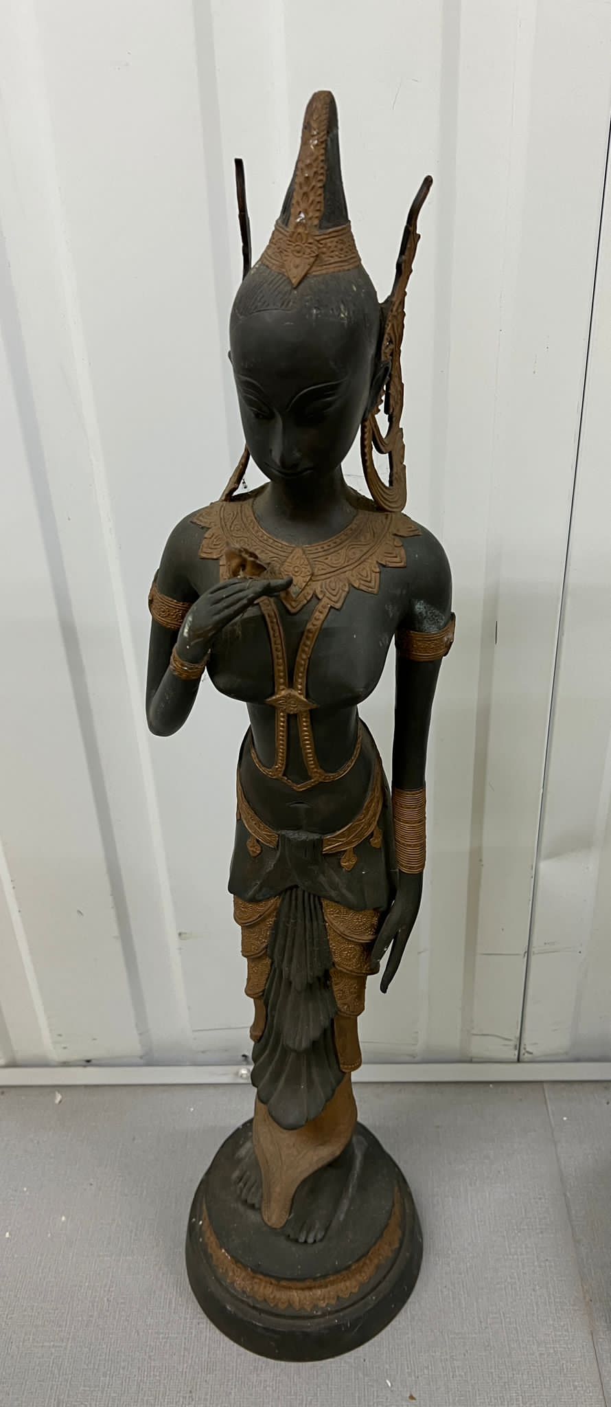 A Thai statue (Height 80cm)