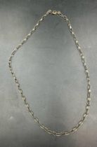 A 9ct gold necklace (1.5g Approximate Weight)