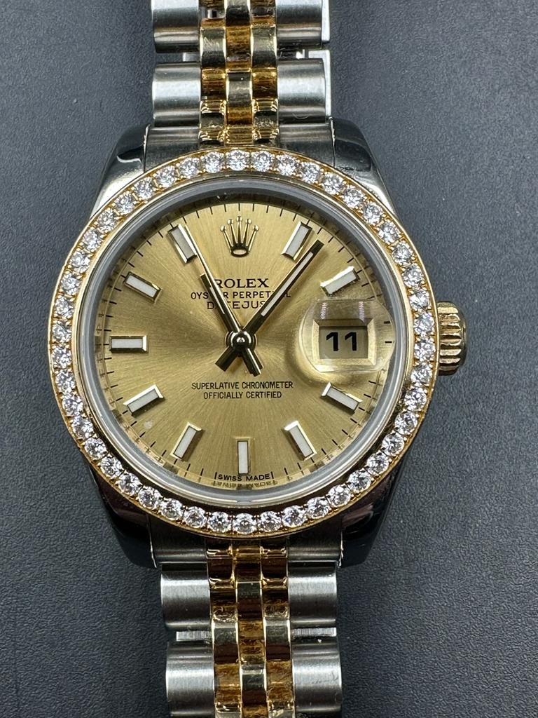 A Ladies Rolex Oyster Perpetual Datejust with diamond bezel, two tone gold and silver wristwatch - Image 3 of 8