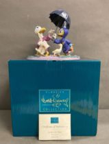 Walt Disney Classics Collection Donald and Daisy 1201846