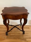 A Victorian fitted side table with hinged lid (56cm x 43cm x 70cm H )
