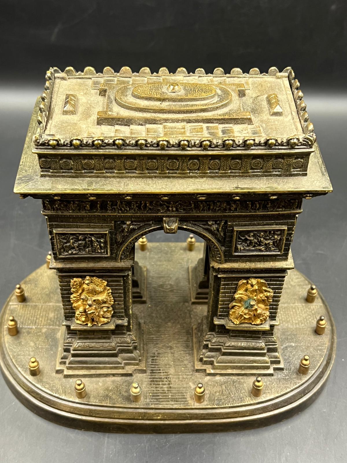 A 19th Century cast Bronze and ormolu Architectural Model of The Arc De Triomphe, having lift up lid - Image 5 of 8