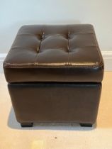 A pair of cube leather foot stools with button top (SQ40cm)