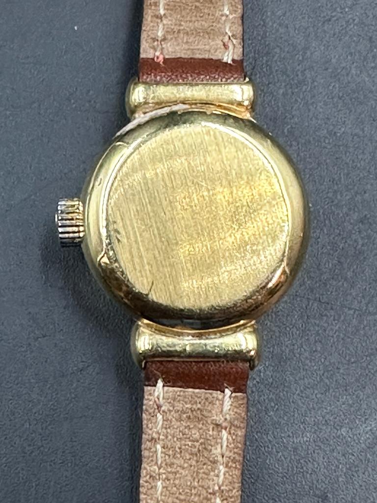 A Ladies 18ct gold Omega De Ville wristwatch, circular gold coloured dial, yellow faceted dot hourly - Image 3 of 4