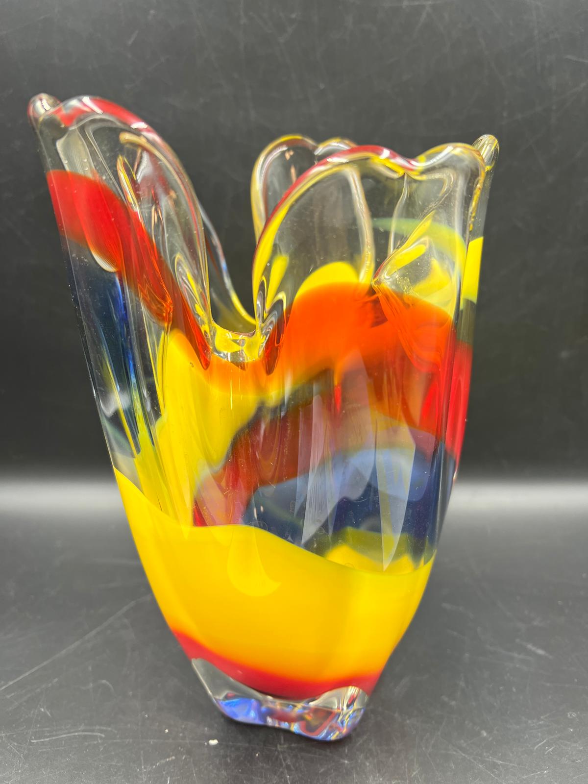 Art glass vase in the style of Japanese Iwatsu (H23cm)