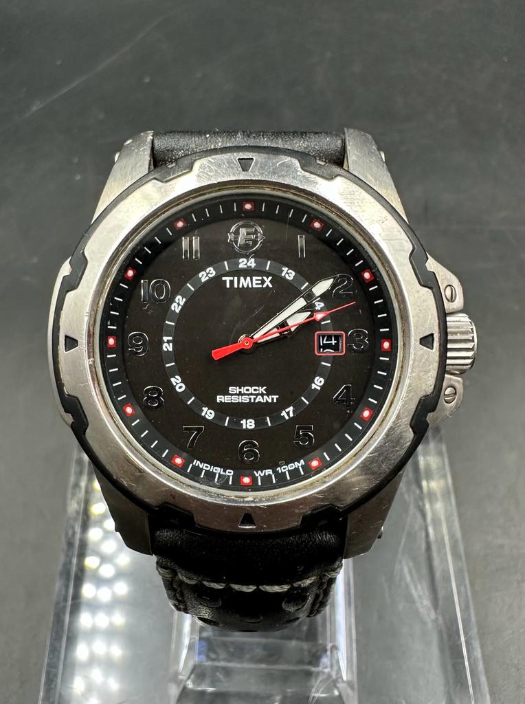 Timex Shock Resistant Indiglo - Image 4 of 4