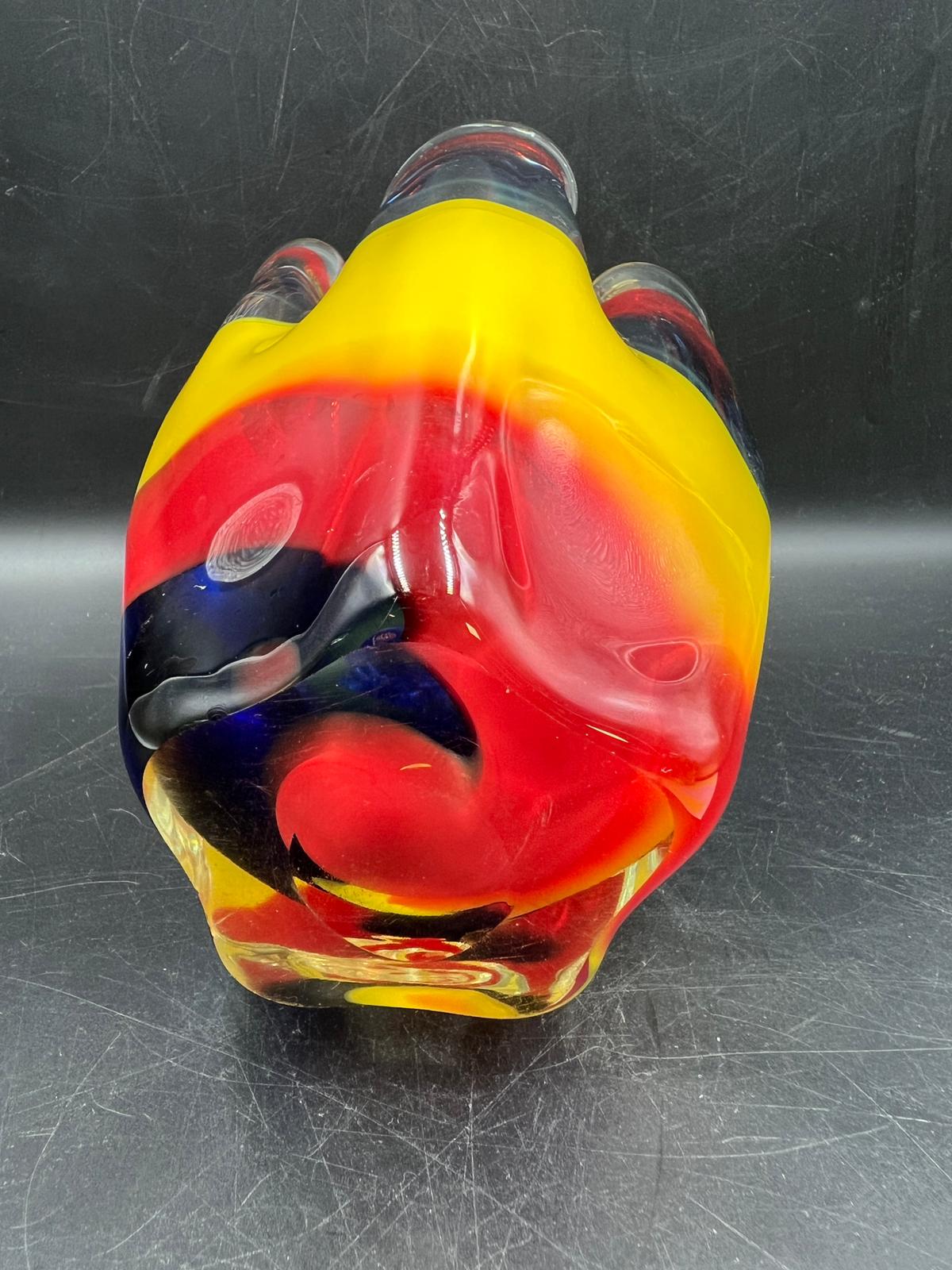 Art glass vase in the style of Japanese Iwatsu (H23cm) - Image 3 of 3