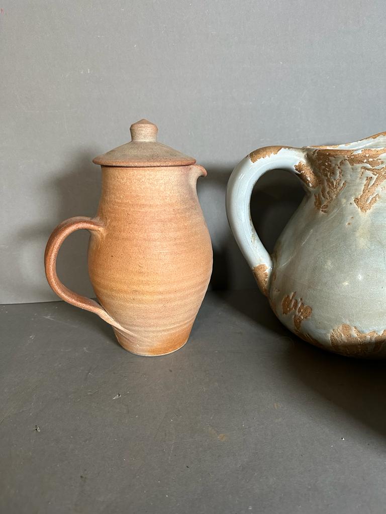 A selection of Studio pottery to include jugs and a bowl - Image 4 of 4