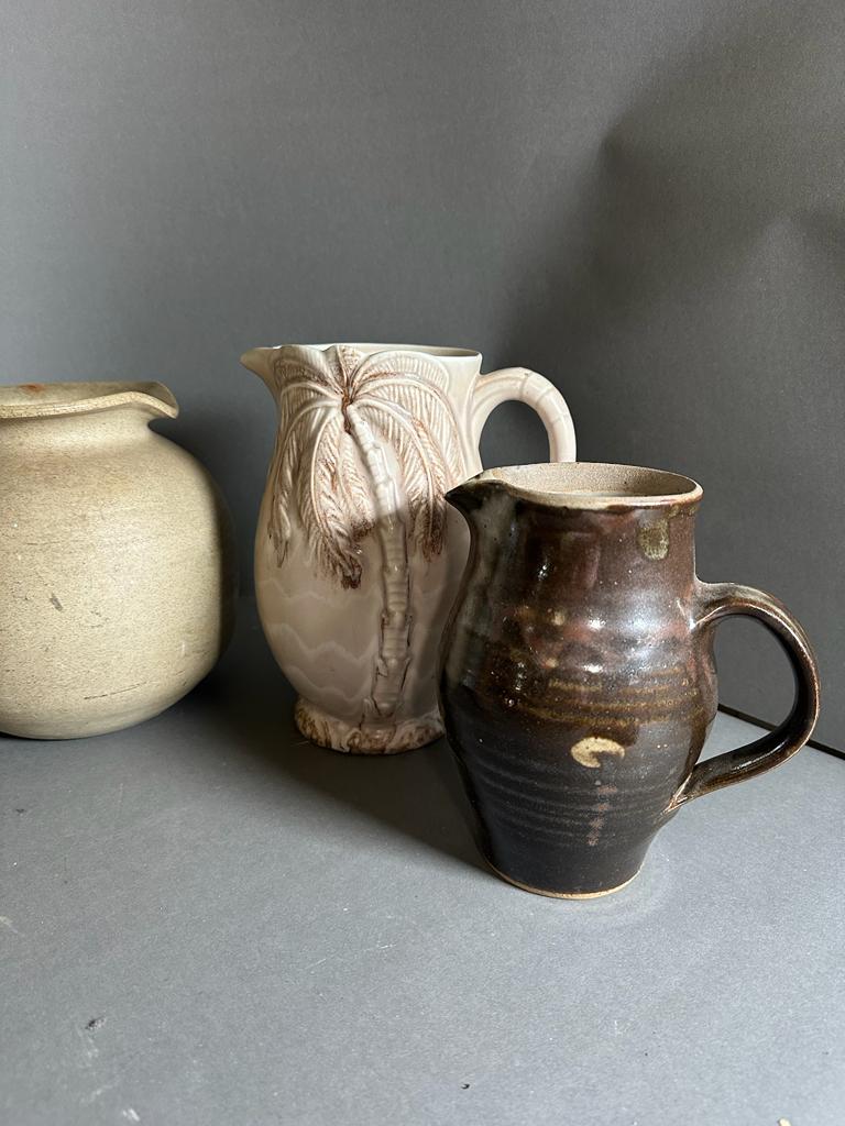 A selection of Studio pottery to include jugs and a bowl - Image 3 of 4