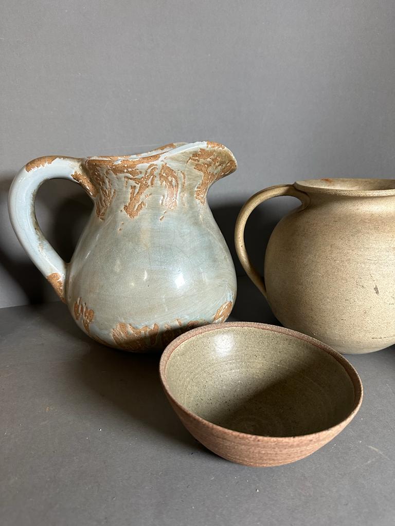 A selection of Studio pottery to include jugs and a bowl - Image 2 of 4