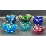 Six Murano and Czech pinch Art glass bowls (W15cm) Condition Report Light scratches, no cracks,