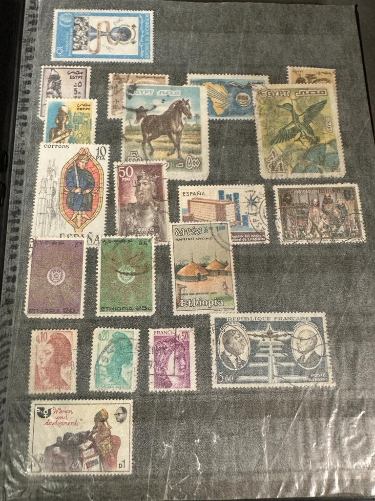 A selection of four albums of UK and World stamps, various countries and ages - Image 10 of 11