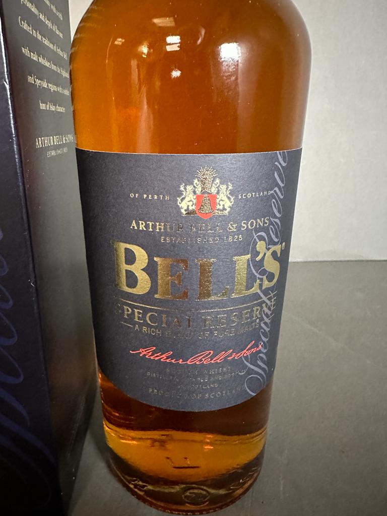 Bell’s Special Reserve Pure Malt Blended Malt Scotch Whisky 70cl / 40% - Image 2 of 2