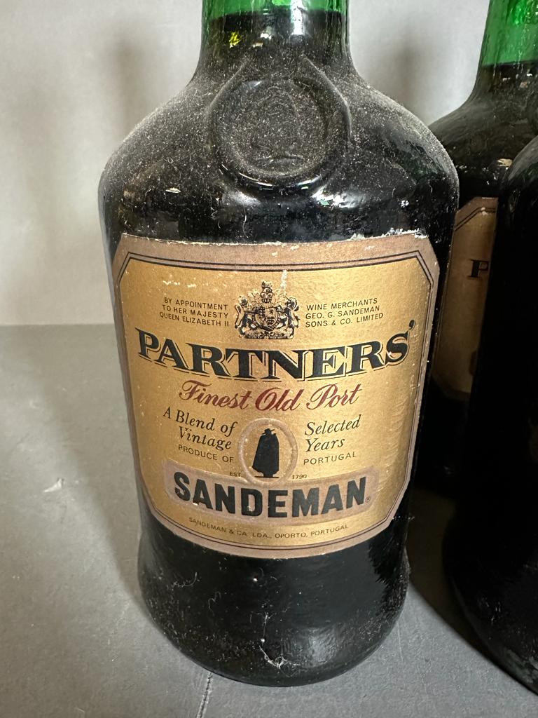 A selection of eight bottles of Sandeman Partners Port (Being sold in aid of Thames Hospice) - Image 3 of 3