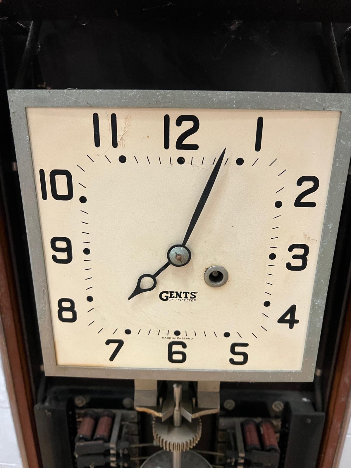 Gents & Co of Leicester Patent Master Clock - Image 5 of 8