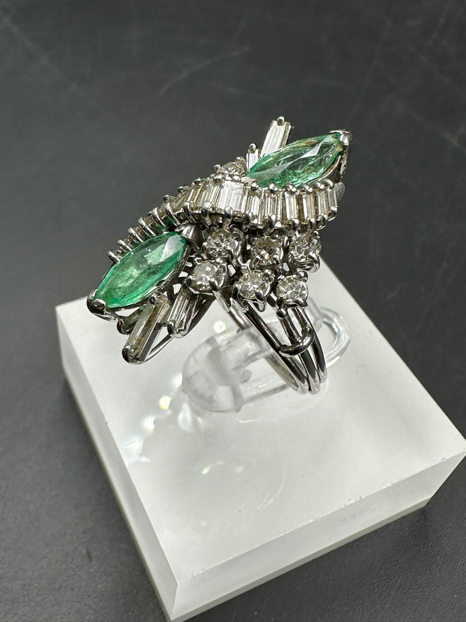 An emerald and diamond ring, designed a s a vertically set elongated cluster with two marquise cut - Image 5 of 5