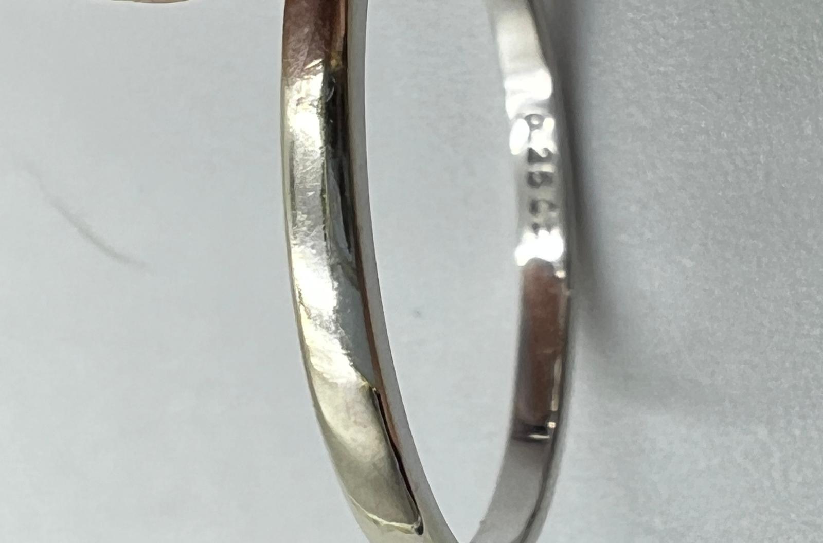 An 18ct white gold diamond ring, approximate size N - Image 6 of 7