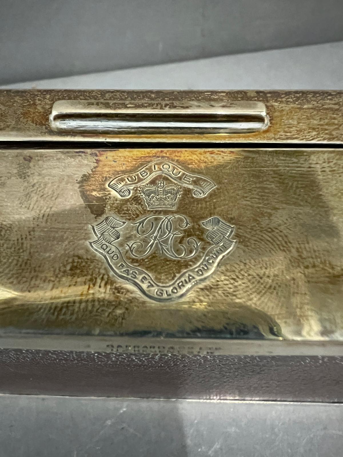 A Garrard and Co silver cigarette box with machine tooled decoration, Hallmarked for London 14cm x - Image 6 of 7