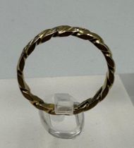 A 9ct gold ring, approximate total weight 2g, size L1/2