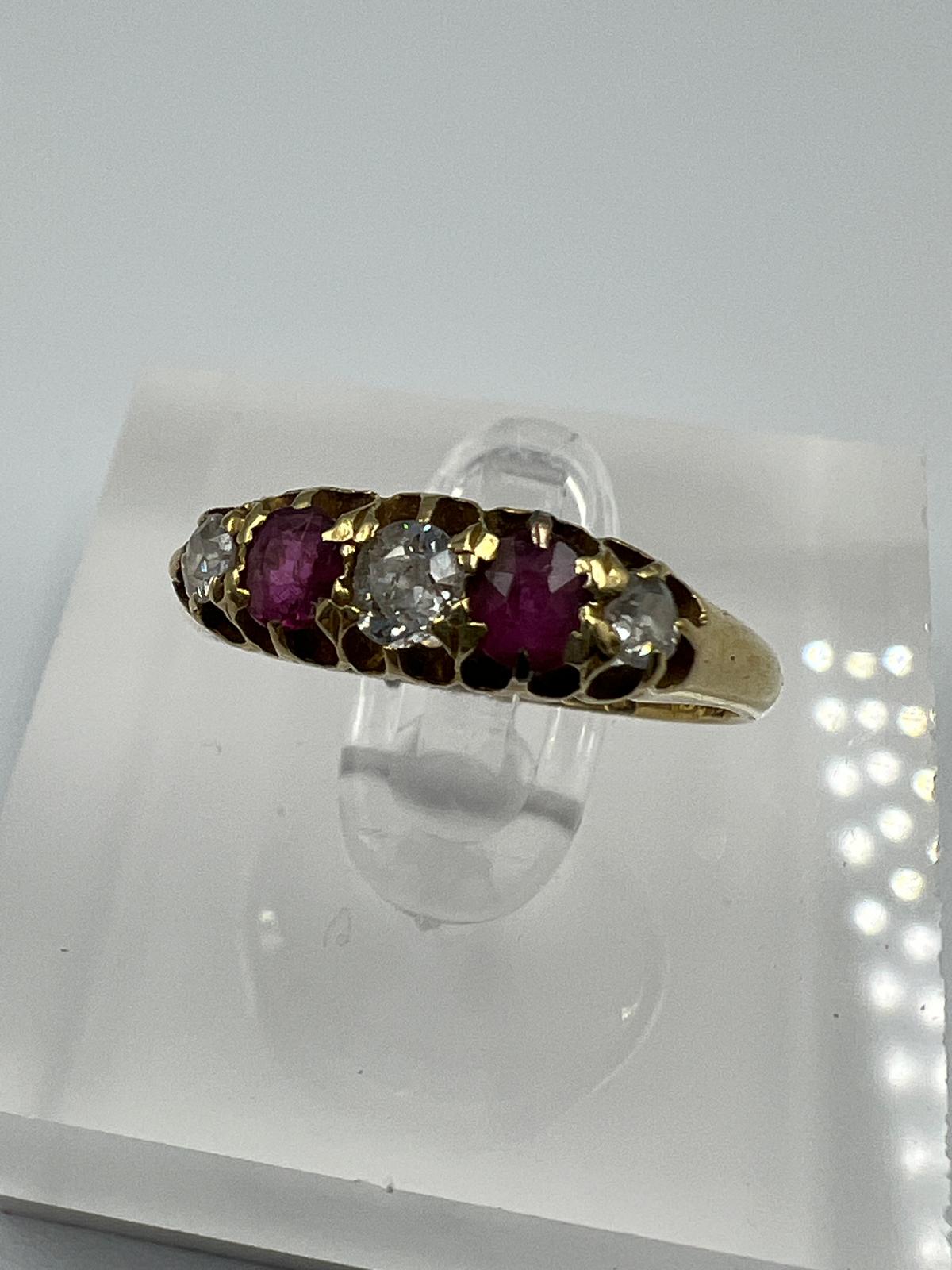An 18ct yellow gold diamond and ruby ring, approximate size M - Image 3 of 5
