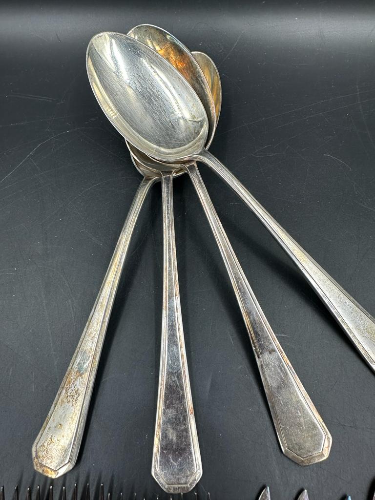 A selection of quality silver plate cutlery, knives forks and serving spoons, marked A1 - Image 4 of 5