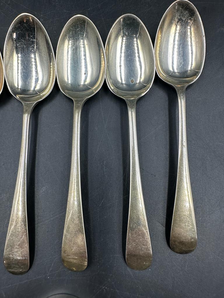 A small selection of silver items to include teaspoons, approximate total weight 65g. - Image 2 of 4
