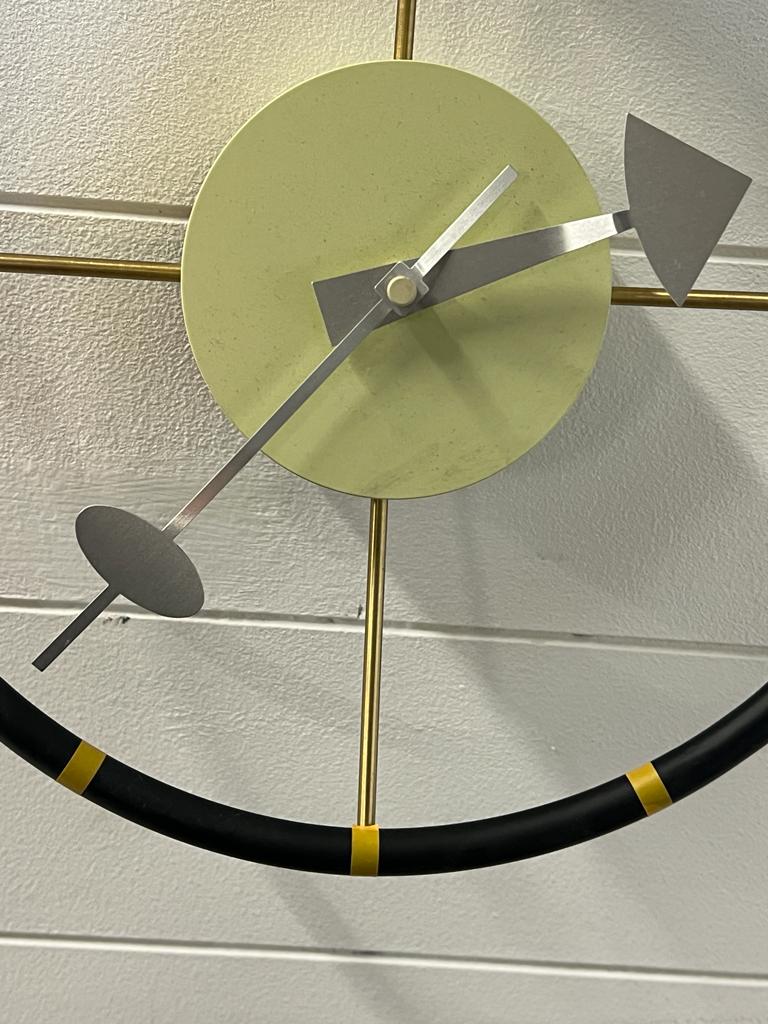 A Designersrevolt minimalist clock by Nelson Howard Miller (Dia30cm) - Image 2 of 3