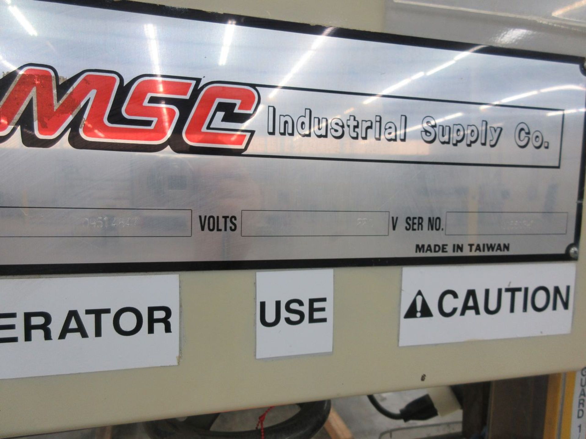 MSC 20 in. Model 0951-4647 Vertical Band Saw, S/N: N0550381; with 29-1/4 in. x 26-3/4 in. Tilting - Image 3 of 6