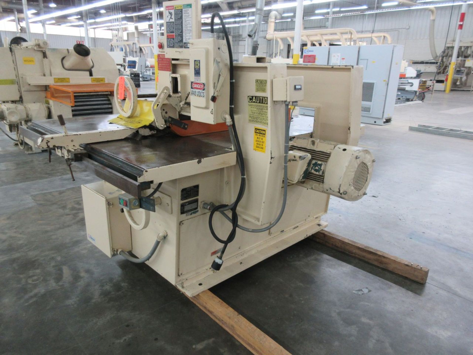 Diehl Model SL-52 Straight Line Chain-Fed Rip Saw, S/N: 10/85M4860-4276; with 25 in. Throat, 15-HP - Image 4 of 7