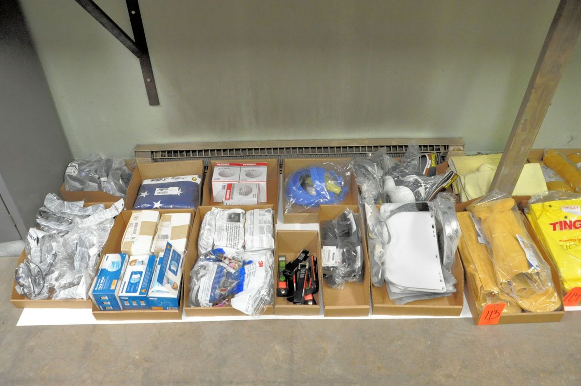 Lot - Various Safety Apparel, Safety Glasses, Dust Masks, Face Masks, Knee Pads, Shields, etc. in (