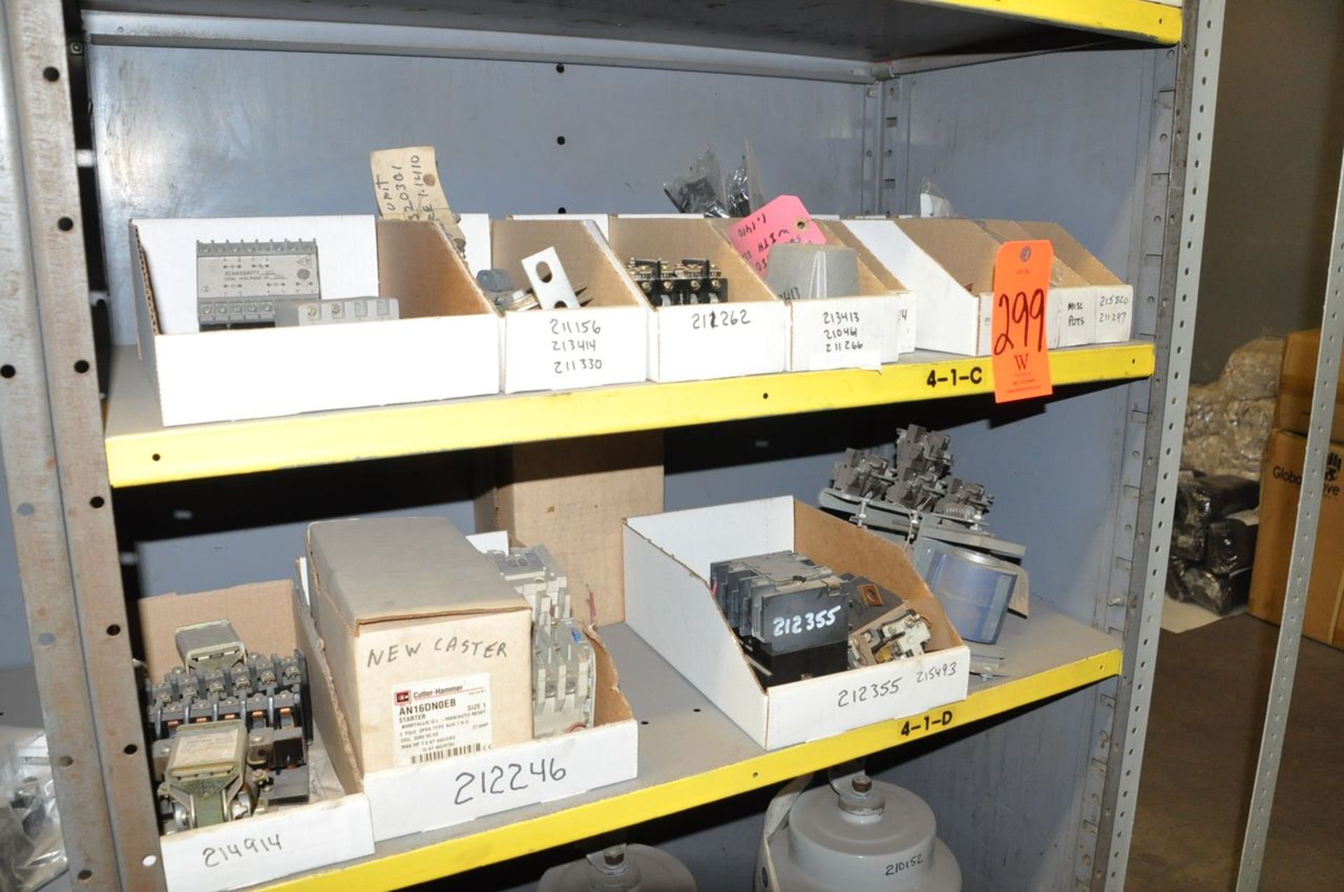 Lot - Various Gears, Machine Parts, Breakers, Contactors, etc. in (1) Row - Image 30 of 31