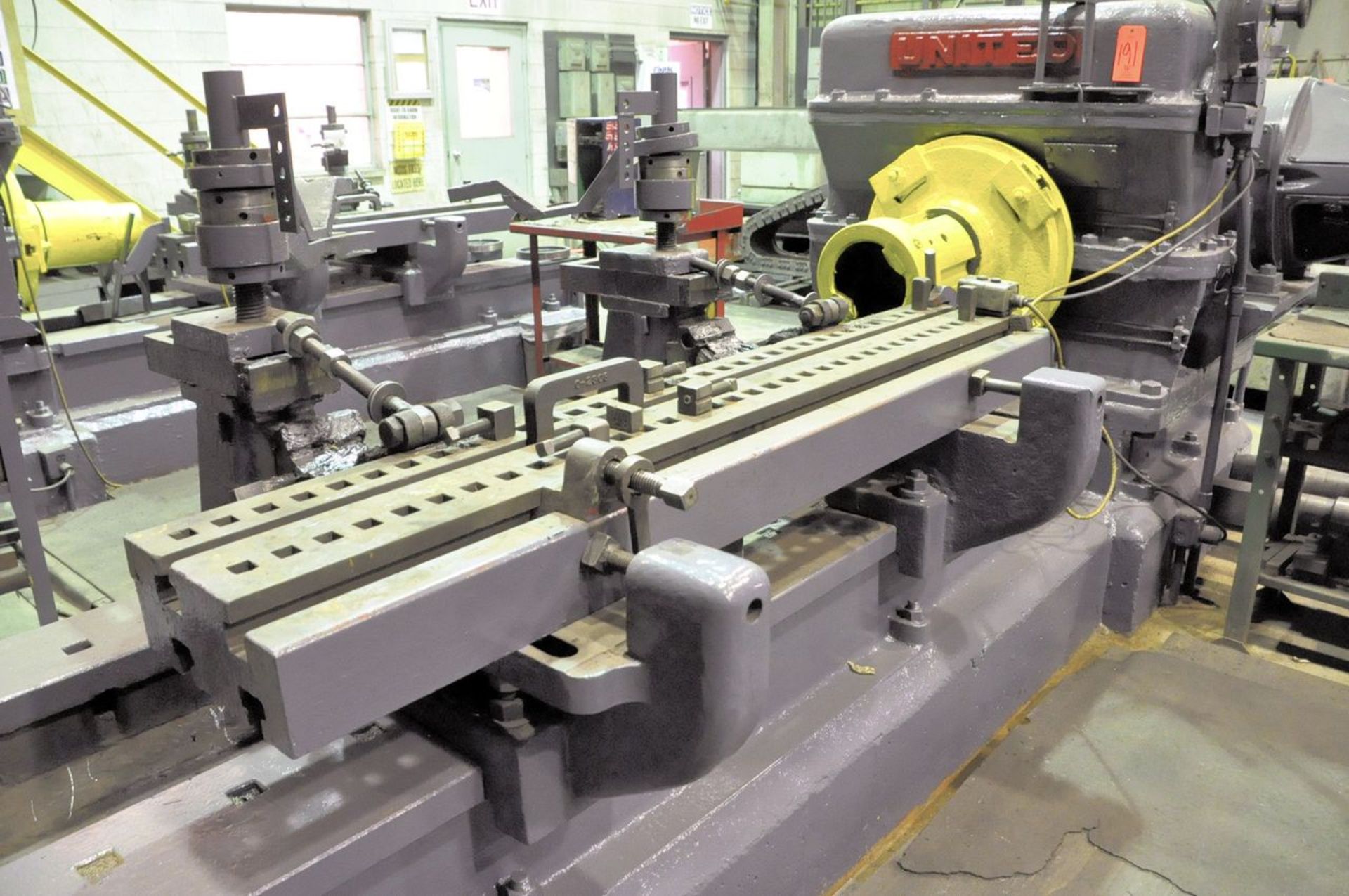 United Geared Head Block Lathe, (Used for Turning Rolls), (Asset 6358), (Rolls Tool Room) - Image 4 of 6