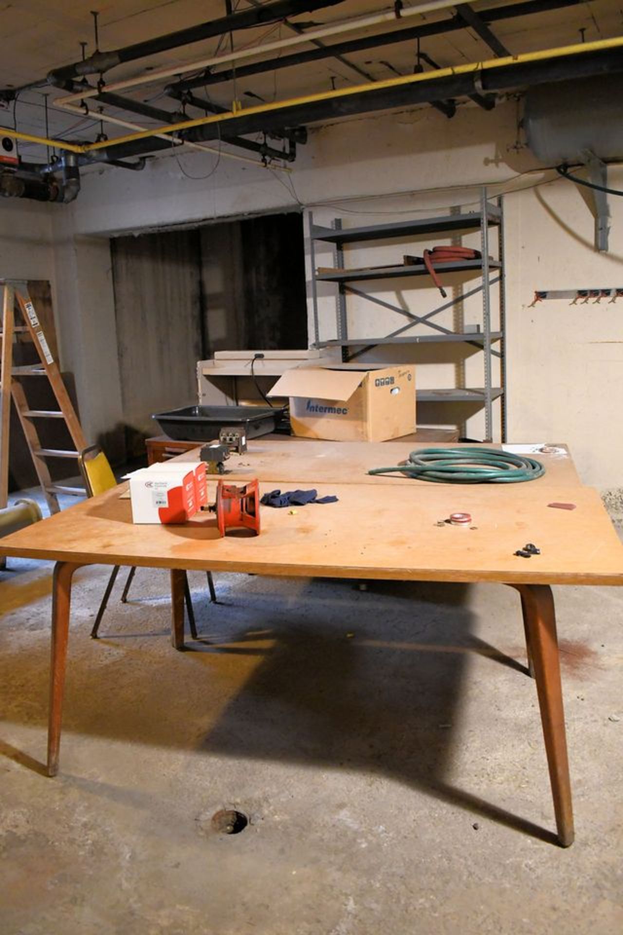 Lot - Furniture in Basement, (Front Office Bldg) - Image 6 of 6