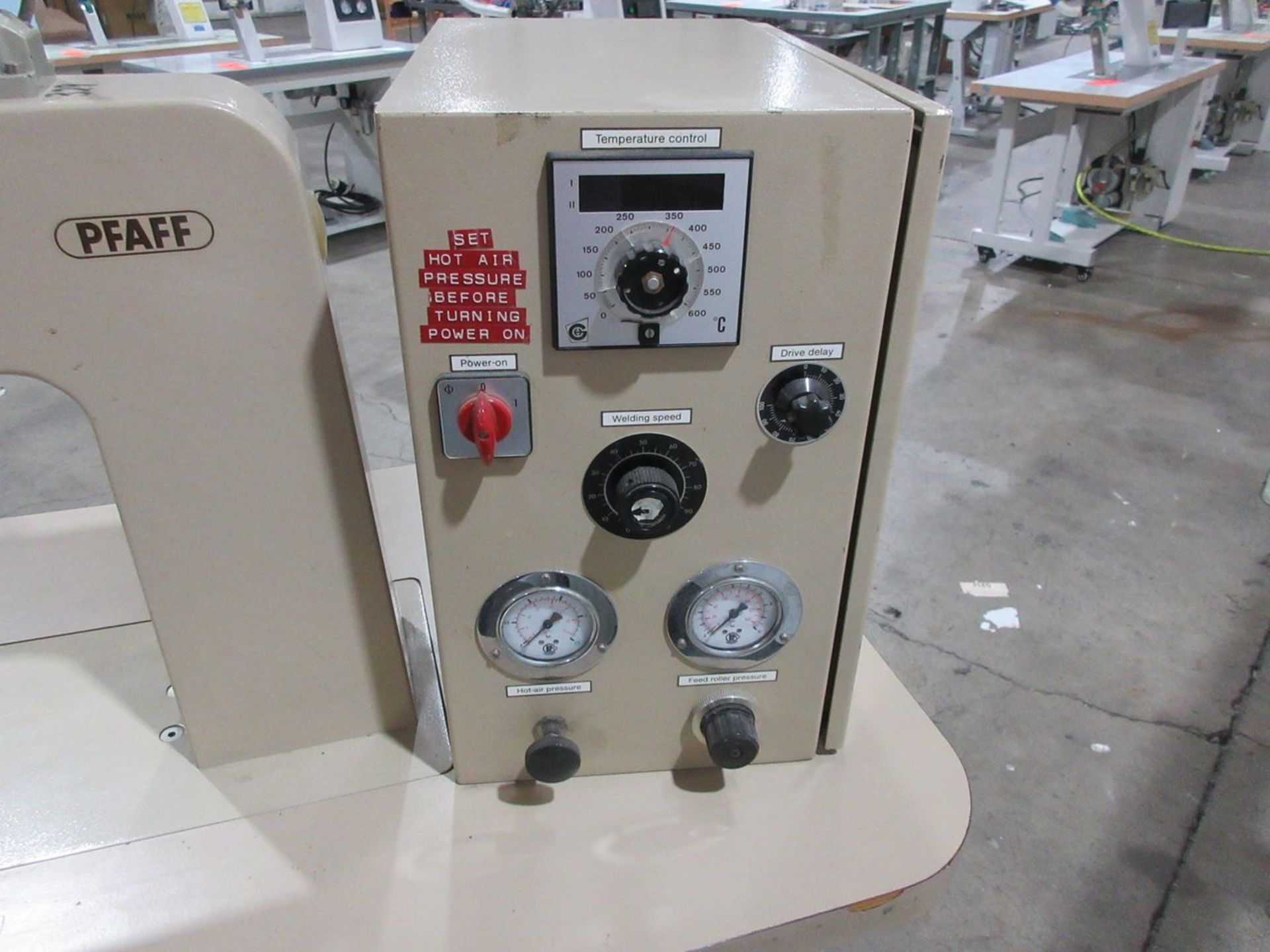 Pfaff Model 901-8304-122 Programmable Ultrasonic Welding Seam Sealing Machine, S/N: 7040; 23 in. x - Image 3 of 3