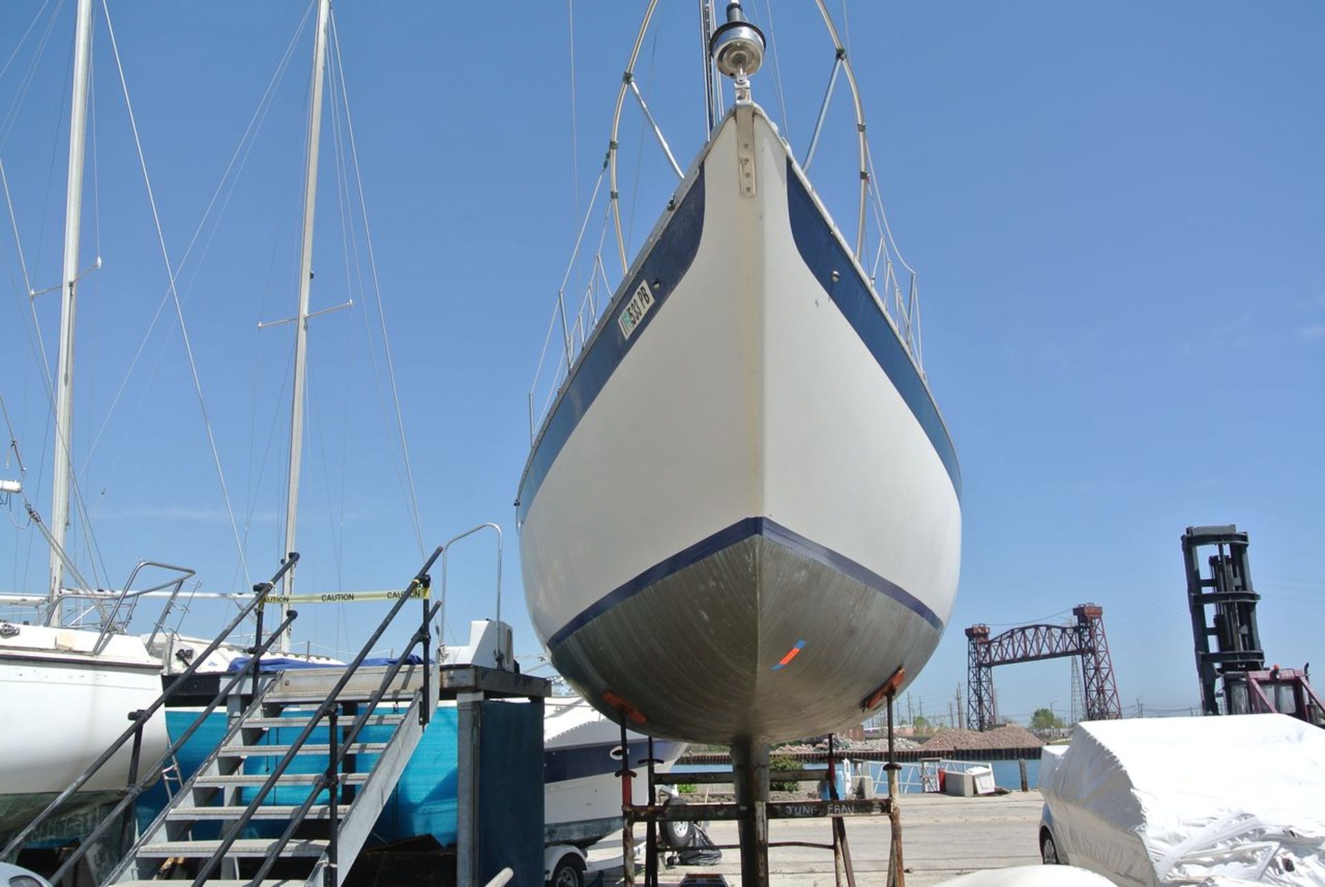 "Jung Frau" - 1972 Irwin Yachts 37 1-Ton Sailboat, with Vetus 4-Cylinder Diesel Engine; HIN: - Image 4 of 23