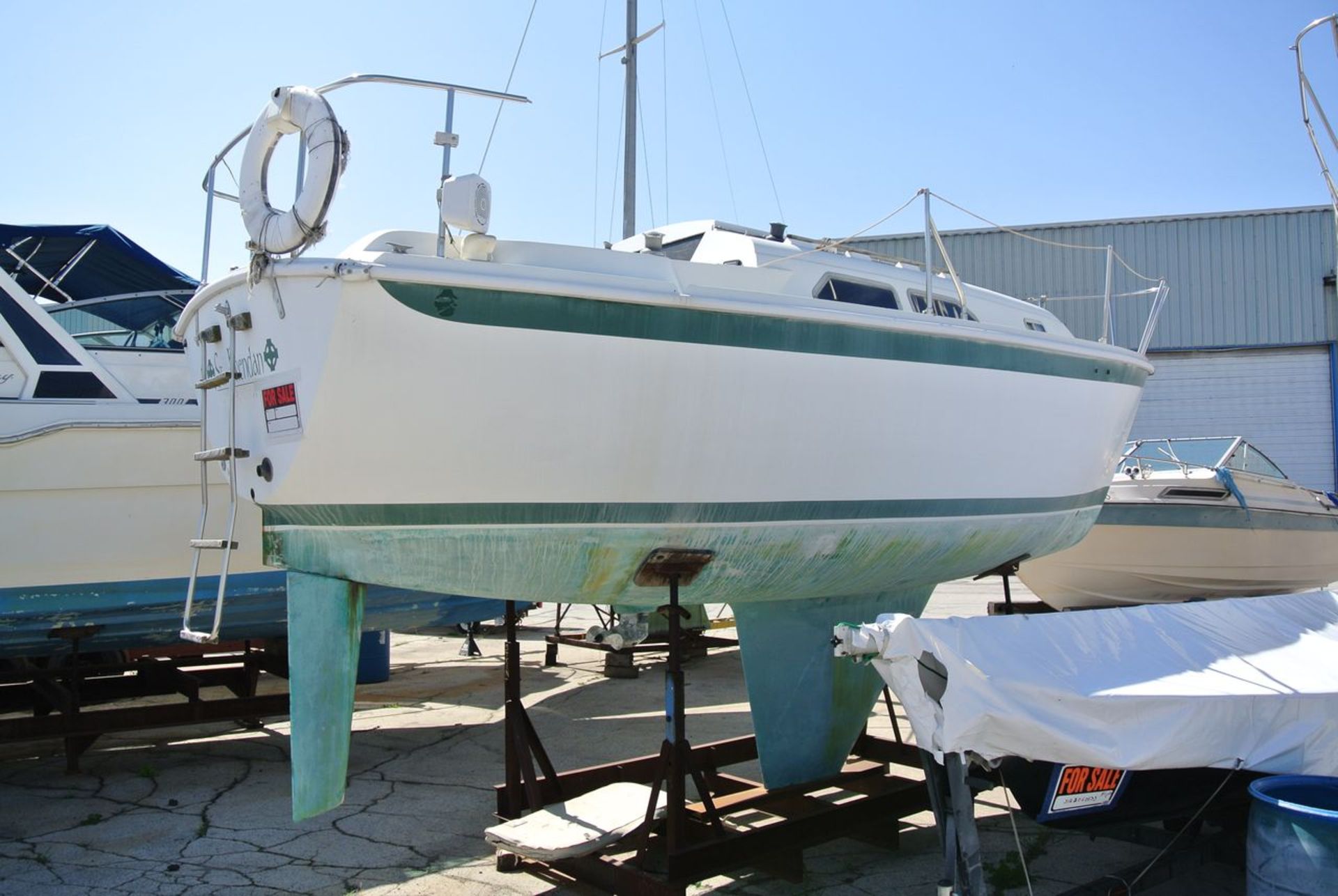 "St. Brendan" - 1979 Ericson Yachts 25 Sailboat, with OMC Zephyr 155-10S Engine; HIN: - Image 7 of 17