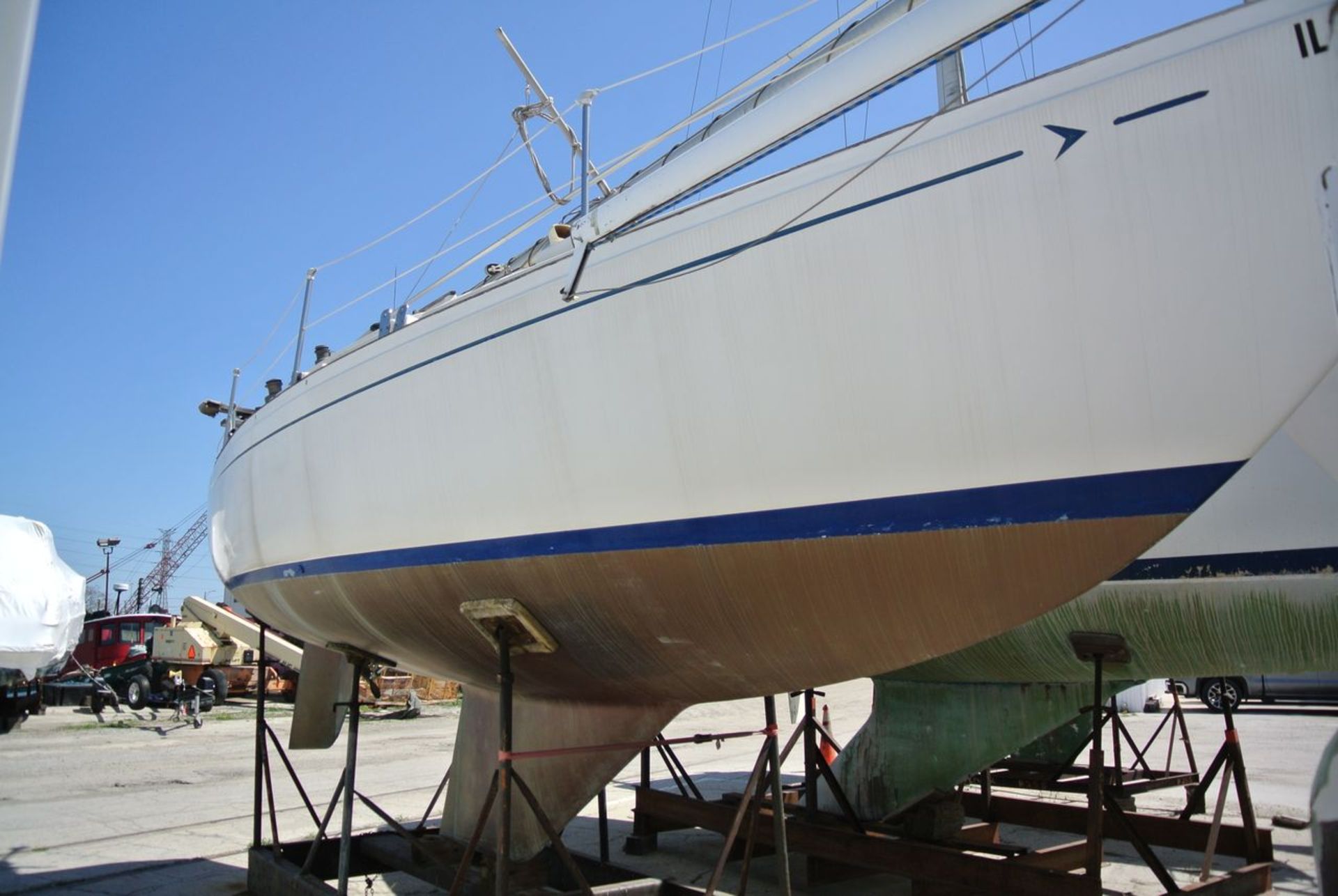 "Possiamo" - 1976 Seafarer 29 Sailboat, with Yanmar YSE8 Engine; HIN: SFRBX146M76G; 29 ft. Length, 9 - Image 3 of 11