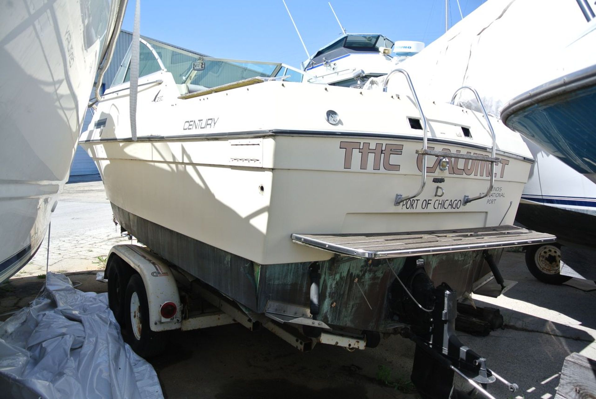 "The Calumet" - 1977 Century Raven 24 with Trailer, HIN: CEB7RO71M77B; 24 ft. Length, 8 ft. Beam, - Image 6 of 13