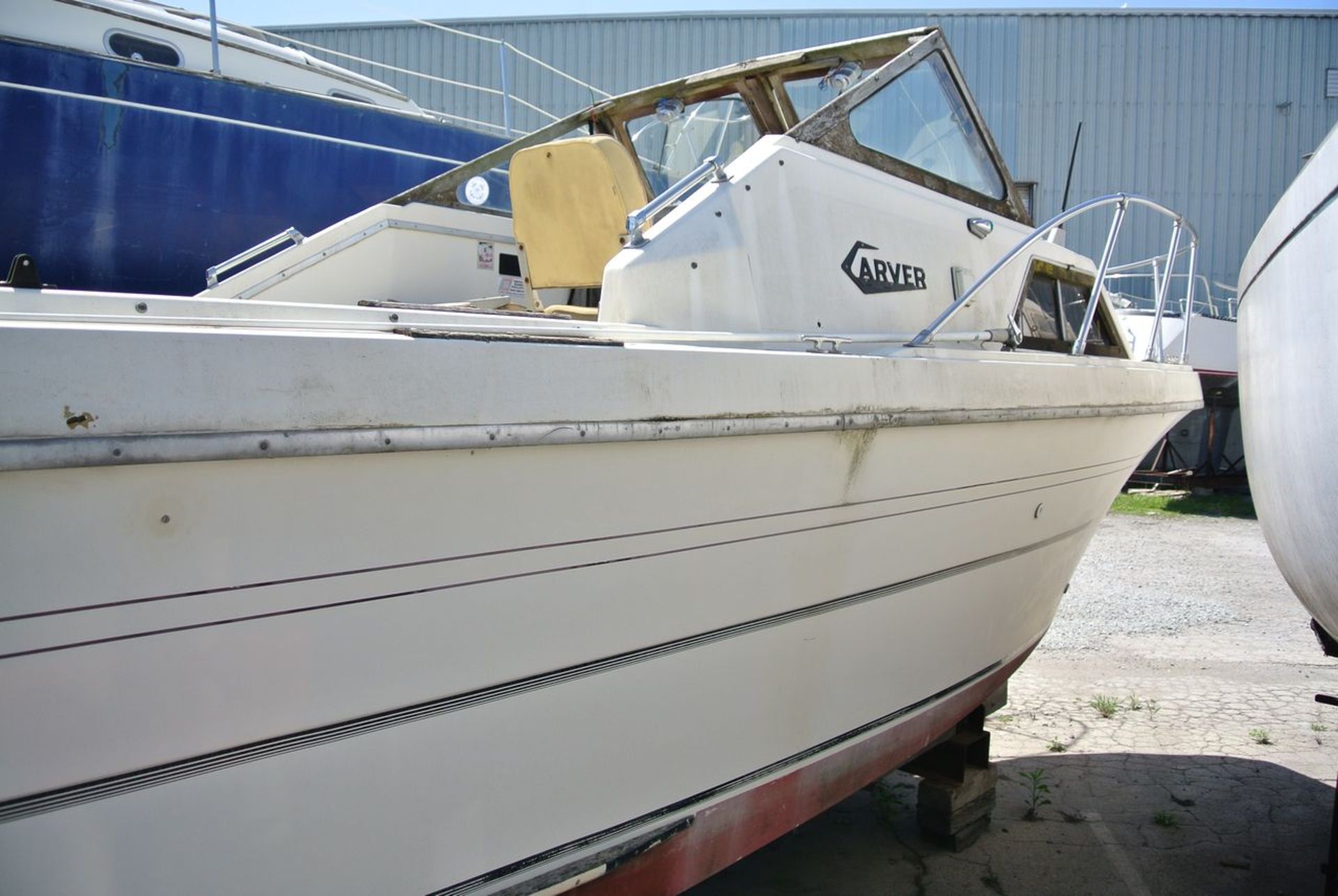 "Night Watch" - 1978 Carver Camper 22 Power Boat, HIN: CDR270640478; 22 ft. Length, 8 ft. Beam, - Image 5 of 12